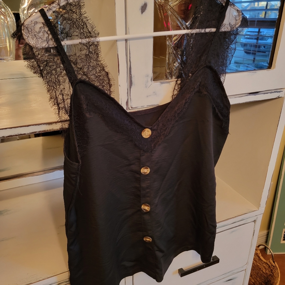 Black lace tank w/ Faux buttons, size L, NWOT